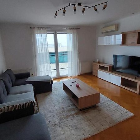 סלאבונסקי ברוד Med Man Apartmani מראה חיצוני תמונה